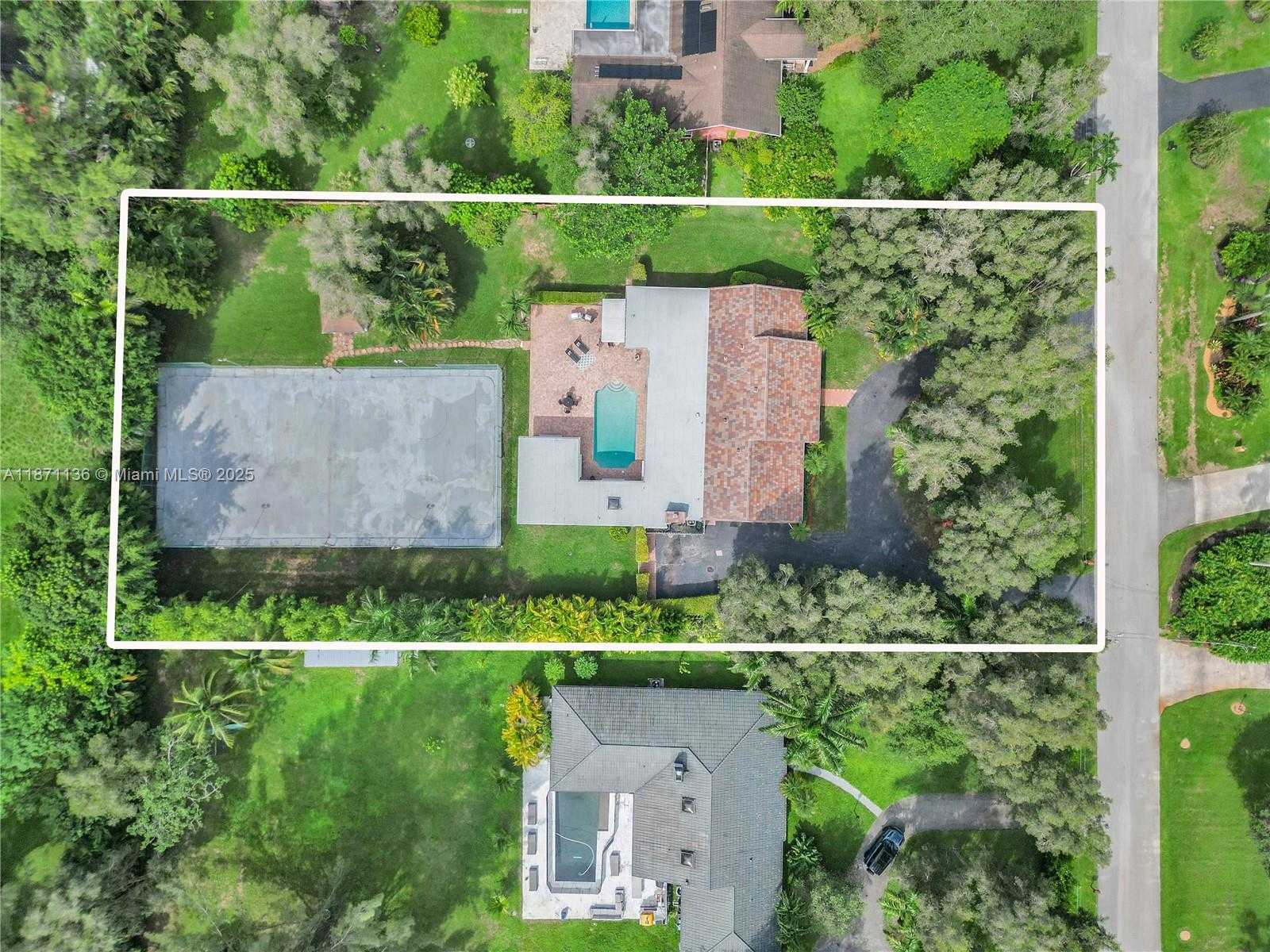 Small Image of 11300 SHADY LANE, Plantation Number 33