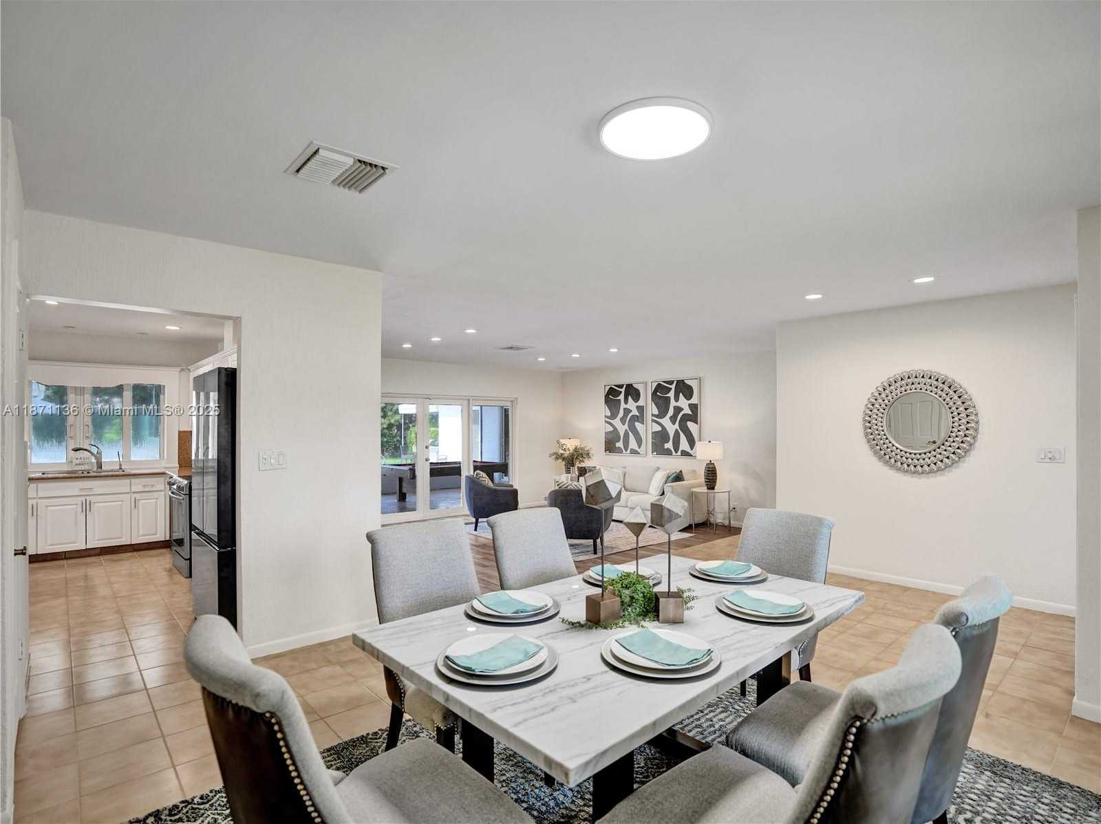 Small Image of 11300 SHADY LANE, Plantation Number 42