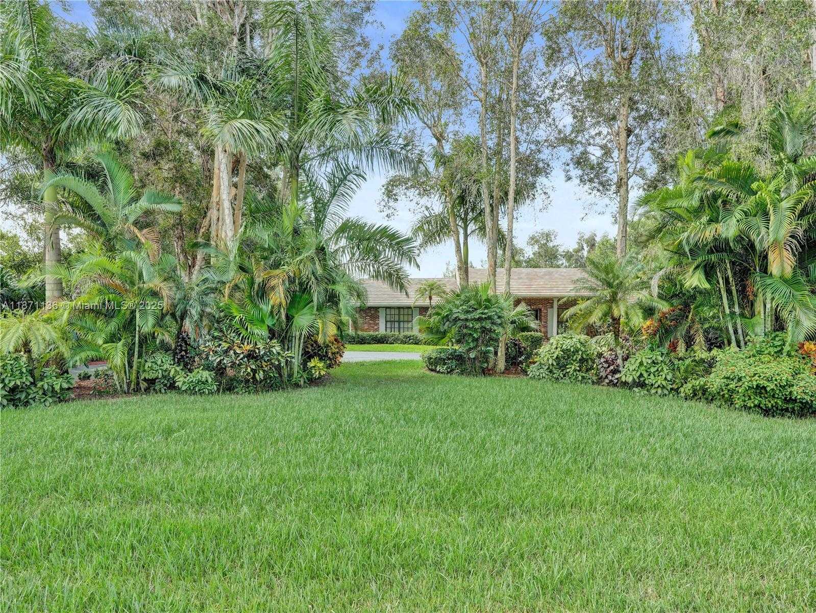 Small Image of 11300 SHADY LANE, Plantation Number 46
