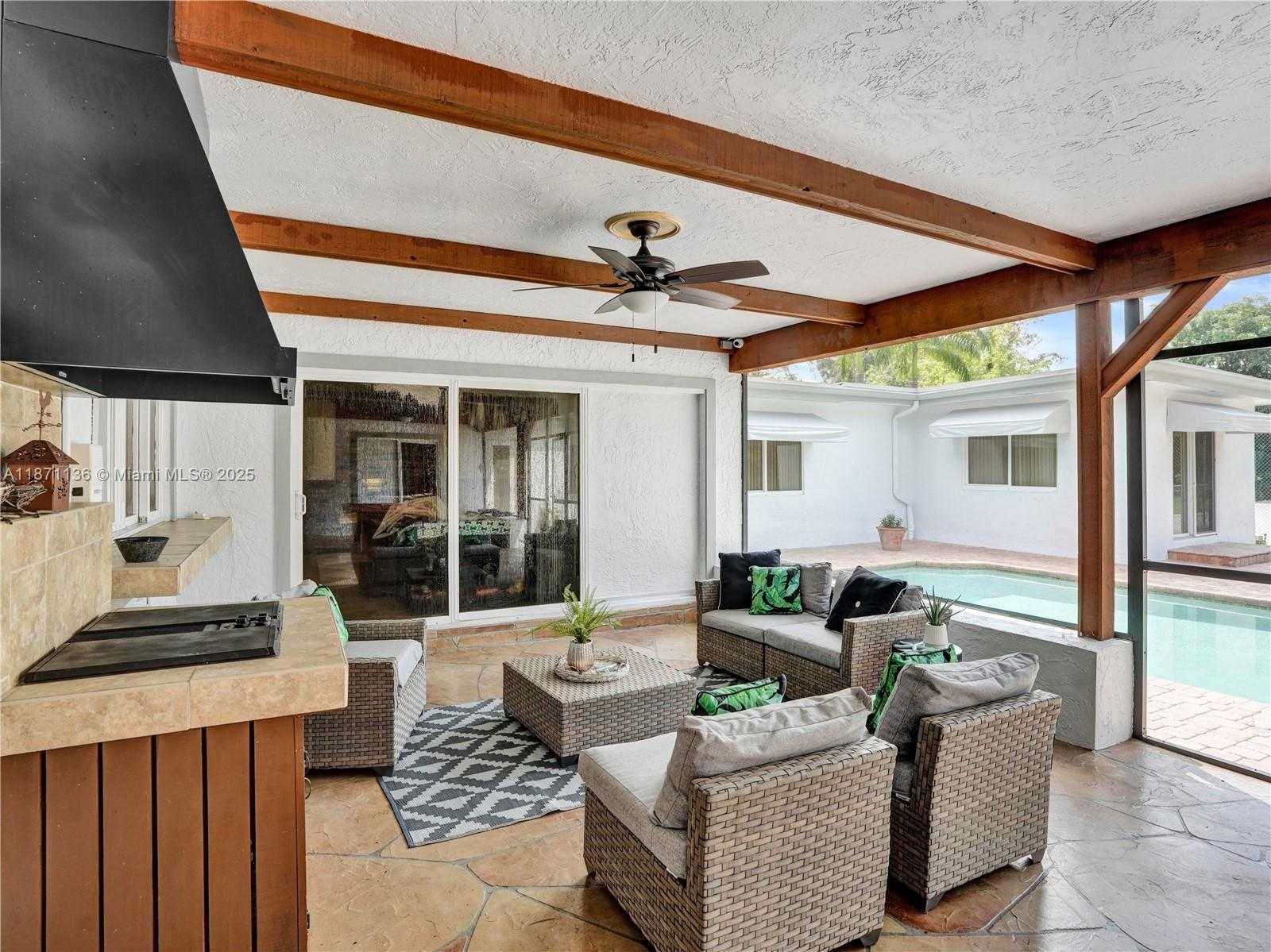 Small Image of 11300 SHADY LANE, Plantation Number 52