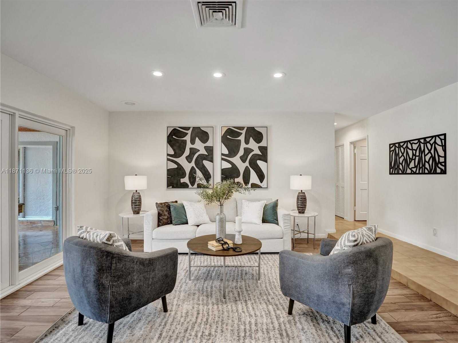 Small Image of 11300 SHADY LANE, Plantation Number 62