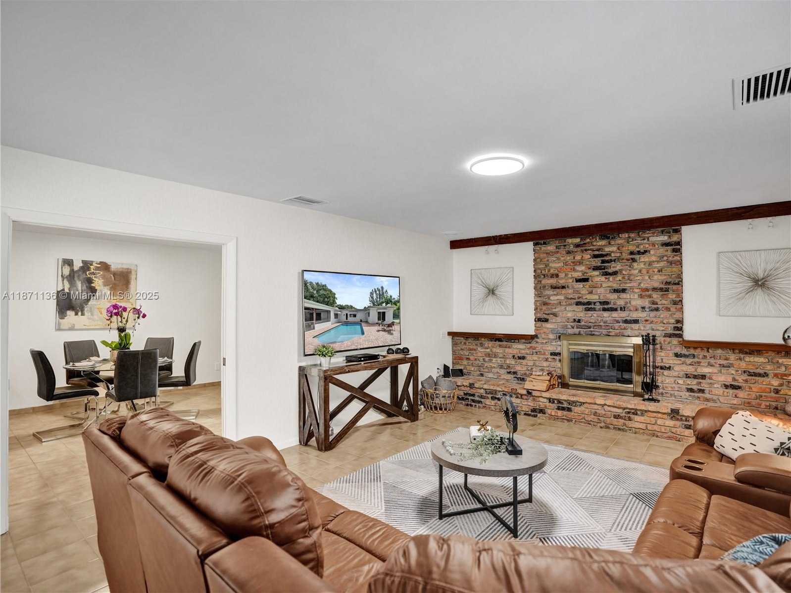 Small Image of 11300 SHADY LANE, Plantation Number 68