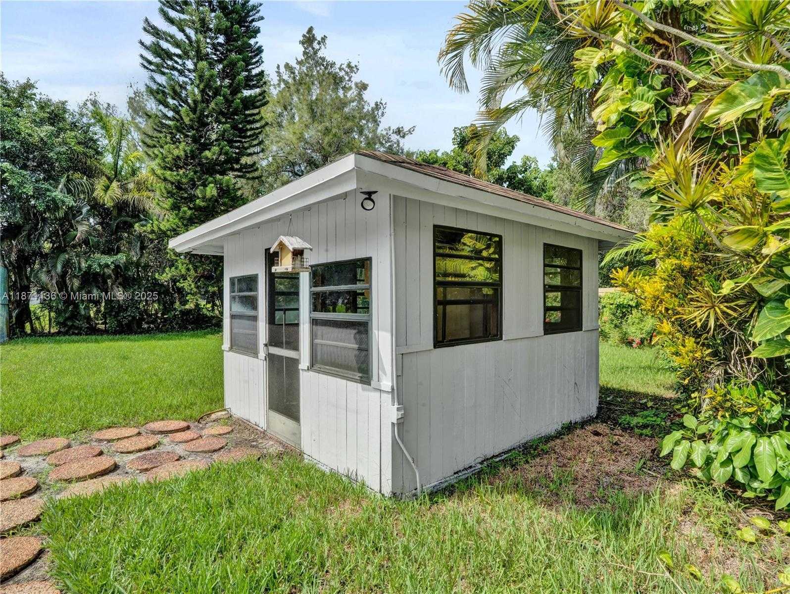 Small Image of 11300 SHADY LANE, Plantation Number 74