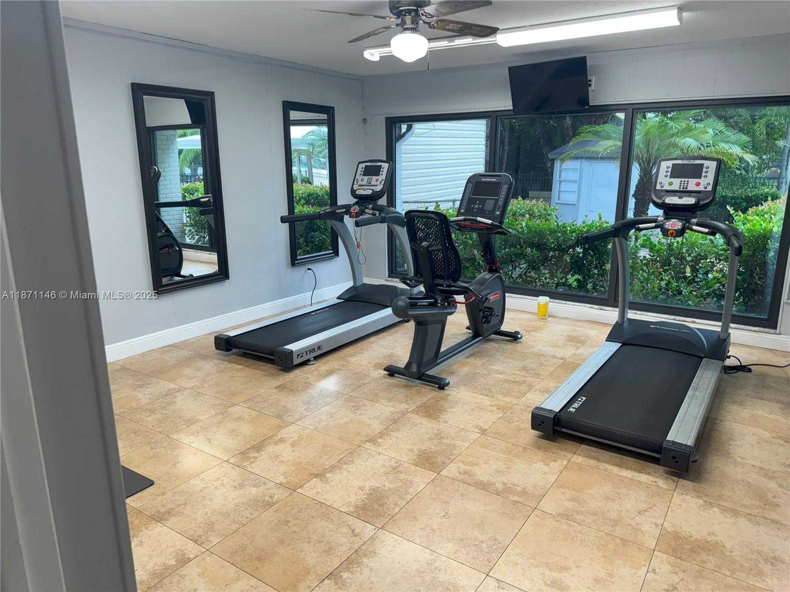 Small Image of 10550 WEST STATE ROAD 84 LOT #383, Davie Number 32