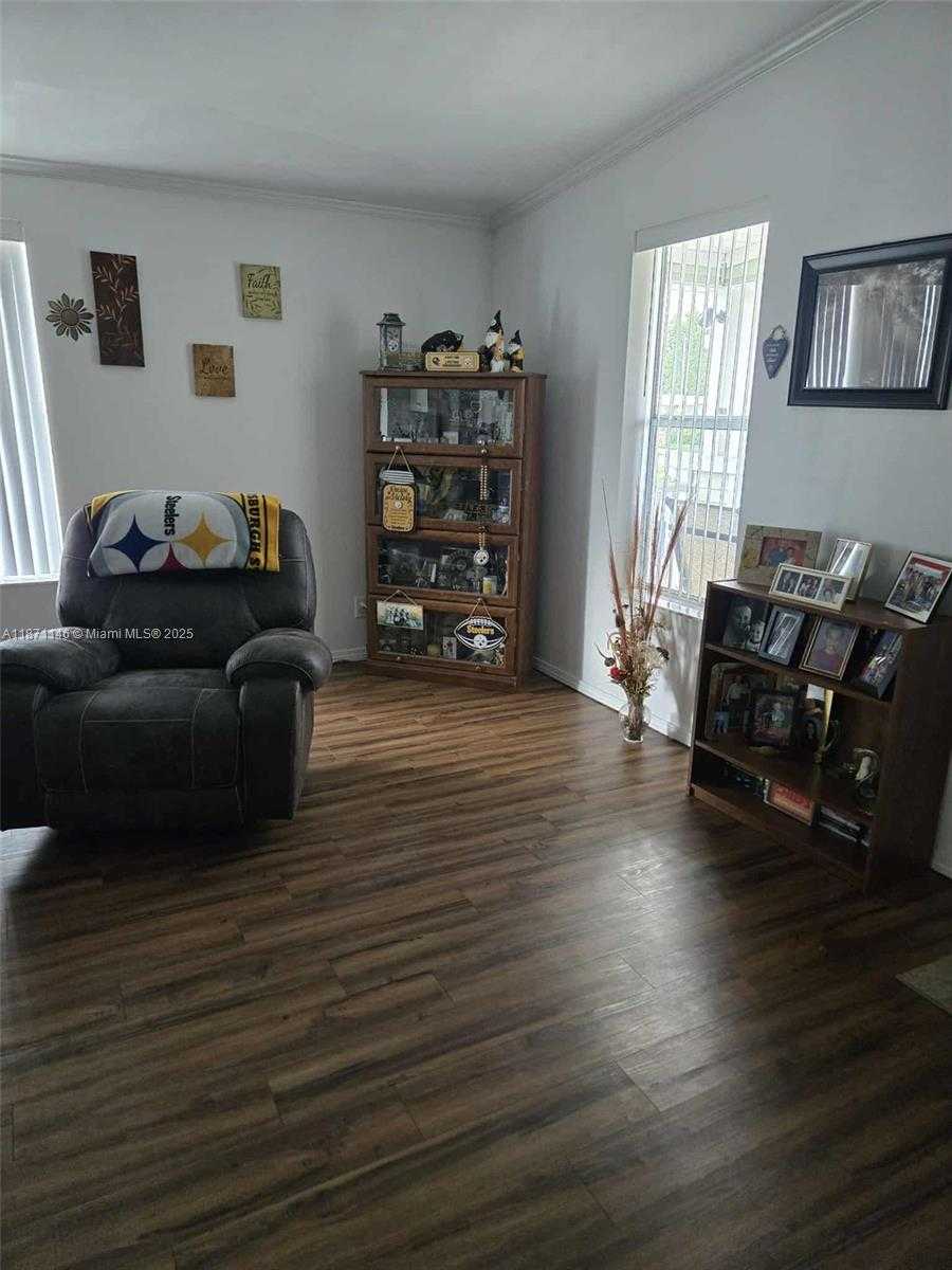 Small Image of 10550 WEST STATE ROAD 84 LOT #383, Davie Number 8