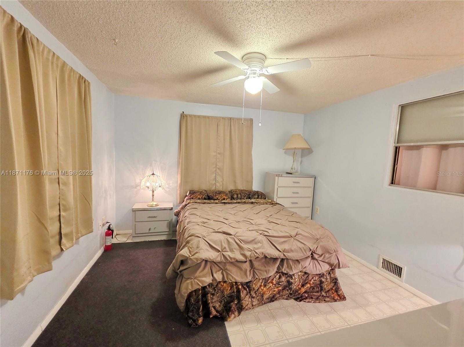 Small Image of 1065 25TH STREET, Bulkhead Ridge Number 17
