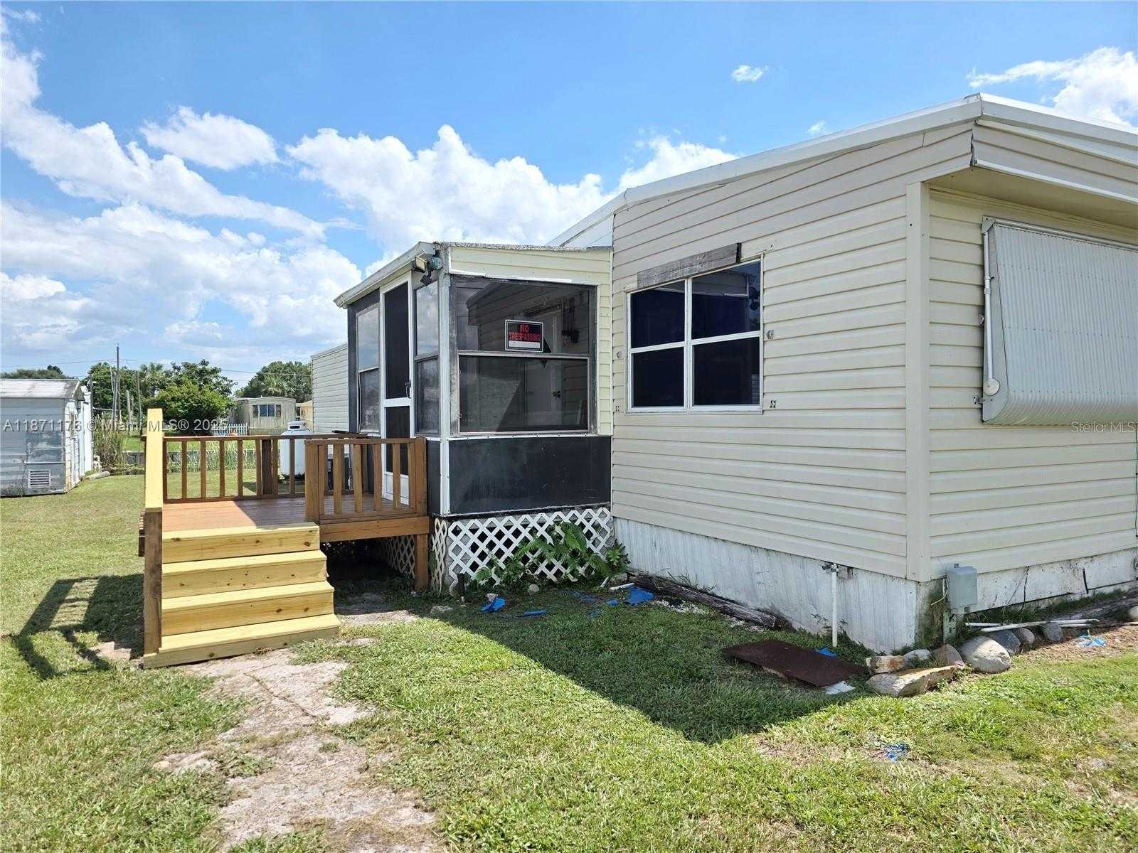 Small Image of 1065 25TH STREET, Bulkhead Ridge Number 2