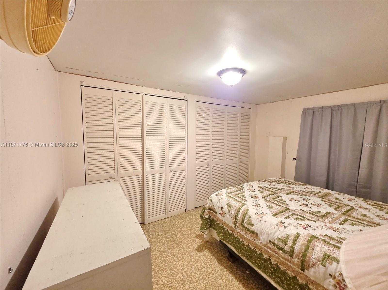 Small Image of 1065 25TH STREET, Bulkhead Ridge Number 22