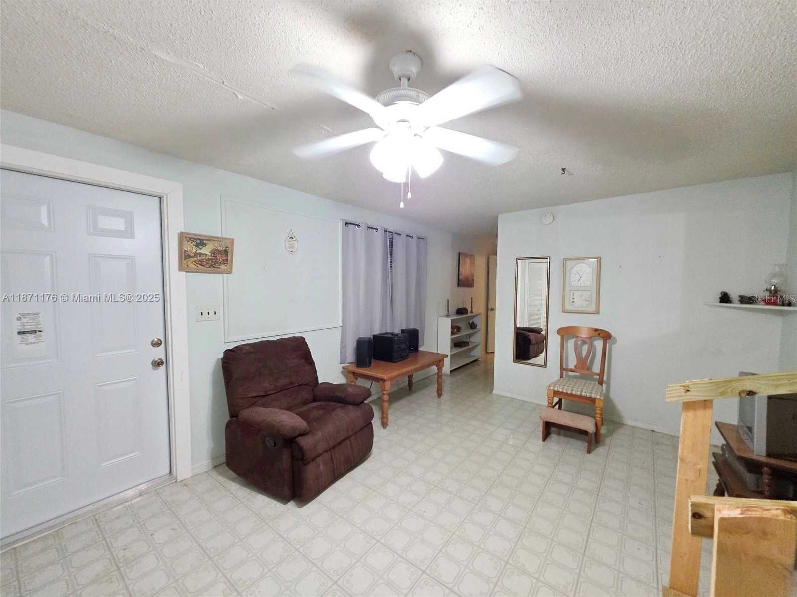 Small Image of 1065 25TH STREET, Bulkhead Ridge Number 24