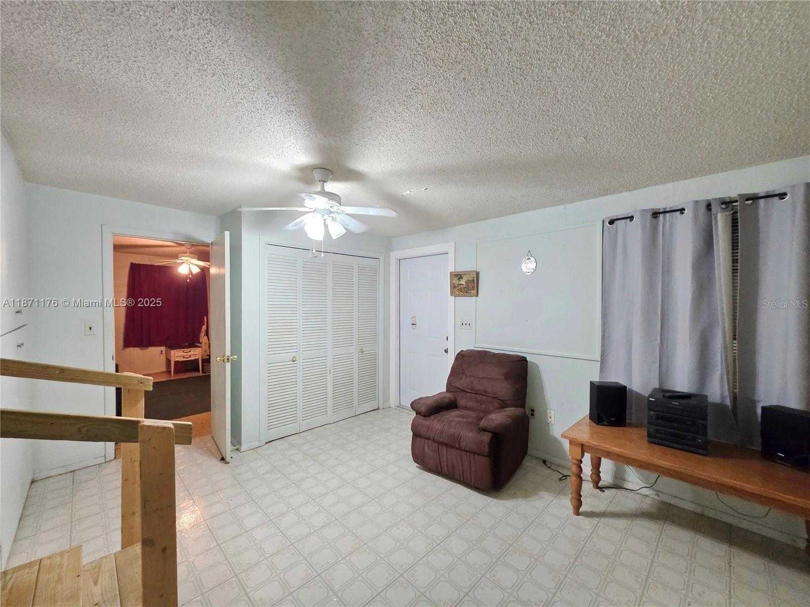 Small Image of 1065 25TH STREET, Bulkhead Ridge Number 26