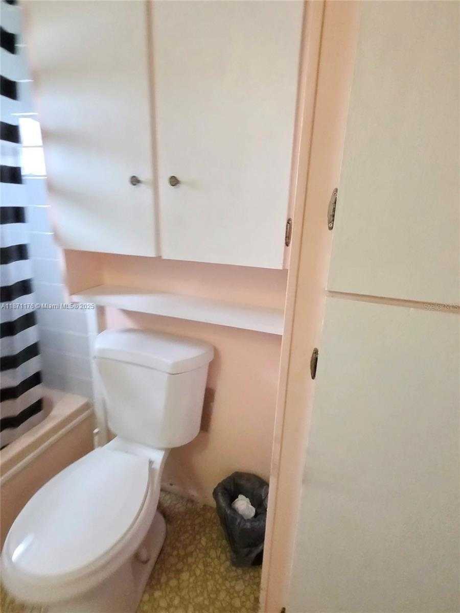 Small Image of 1065 25TH STREET, Bulkhead Ridge Number 27
