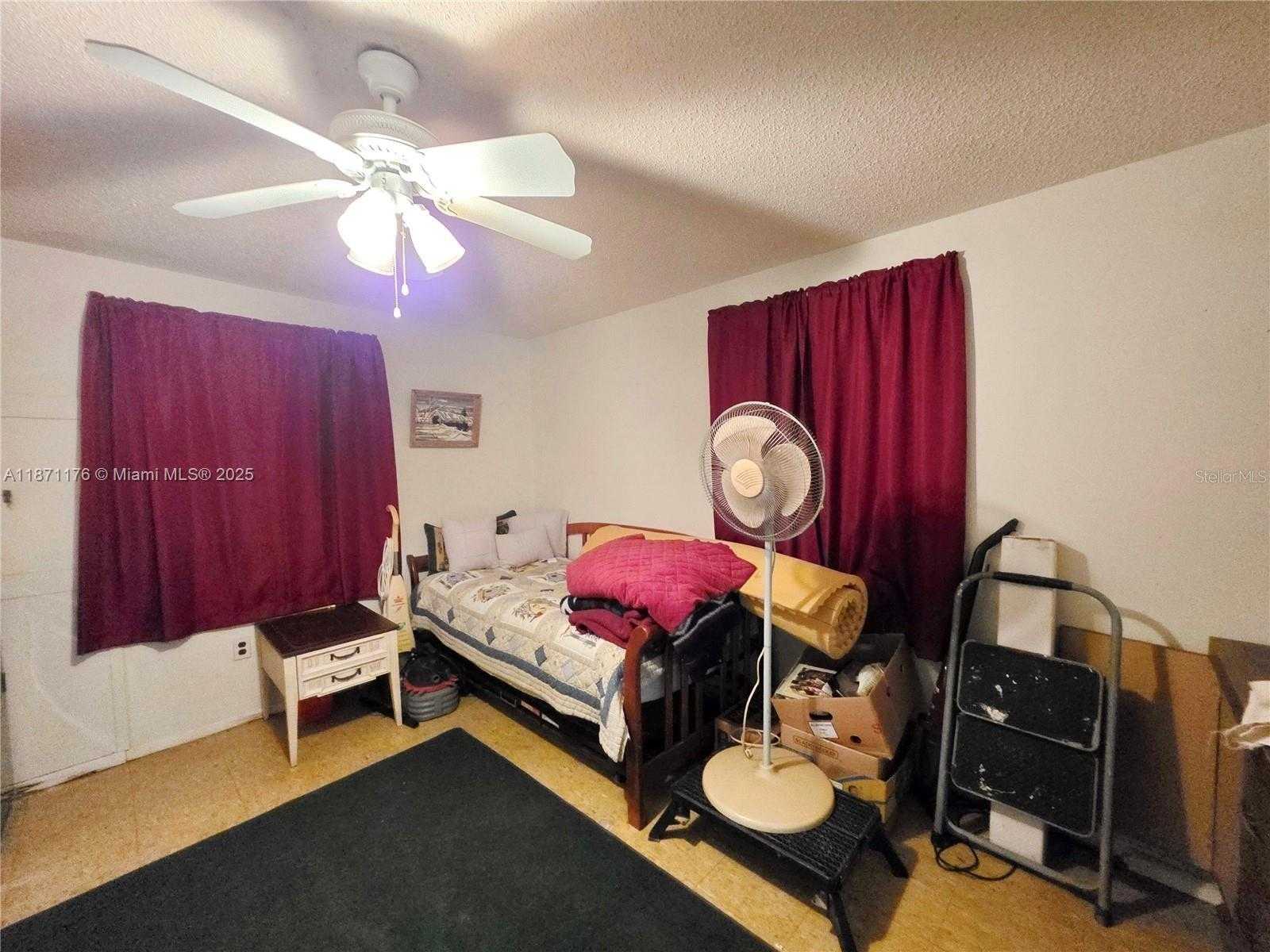 Small Image of 1065 25TH STREET, Bulkhead Ridge Number 33