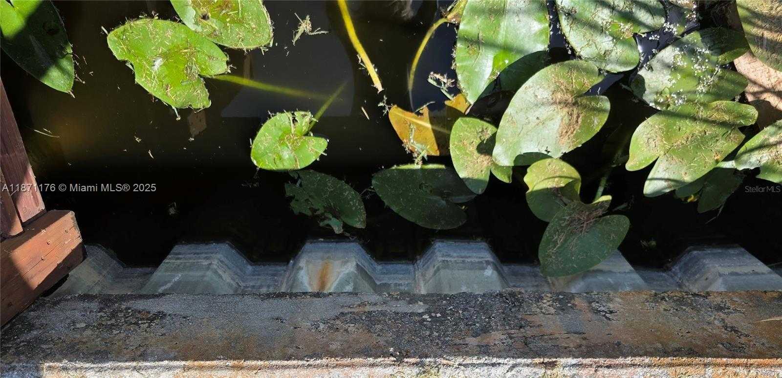 Small Image of 1065 25TH STREET, Bulkhead Ridge Number 35