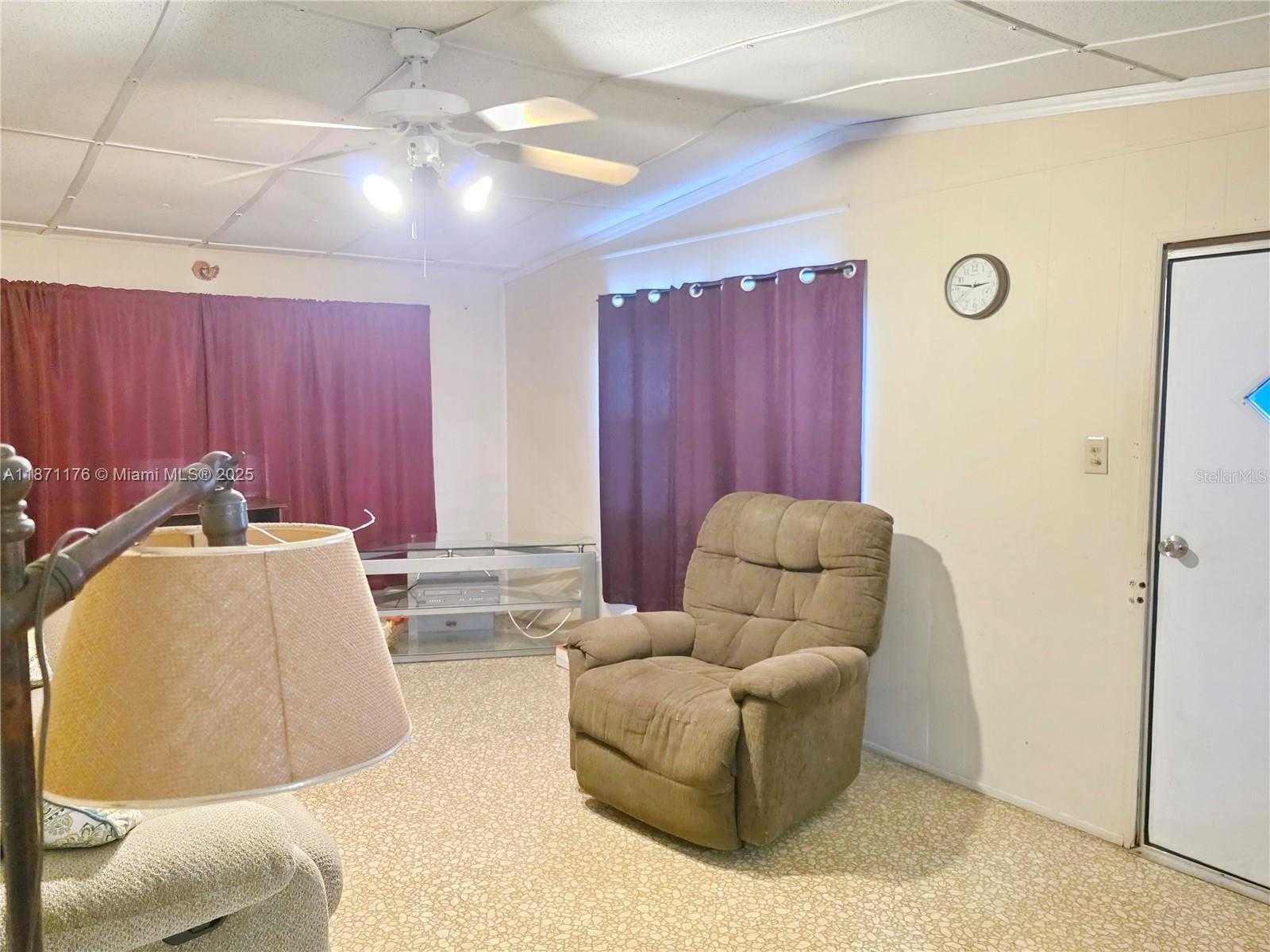 Small Image of 1065 25TH STREET, Bulkhead Ridge Number 9