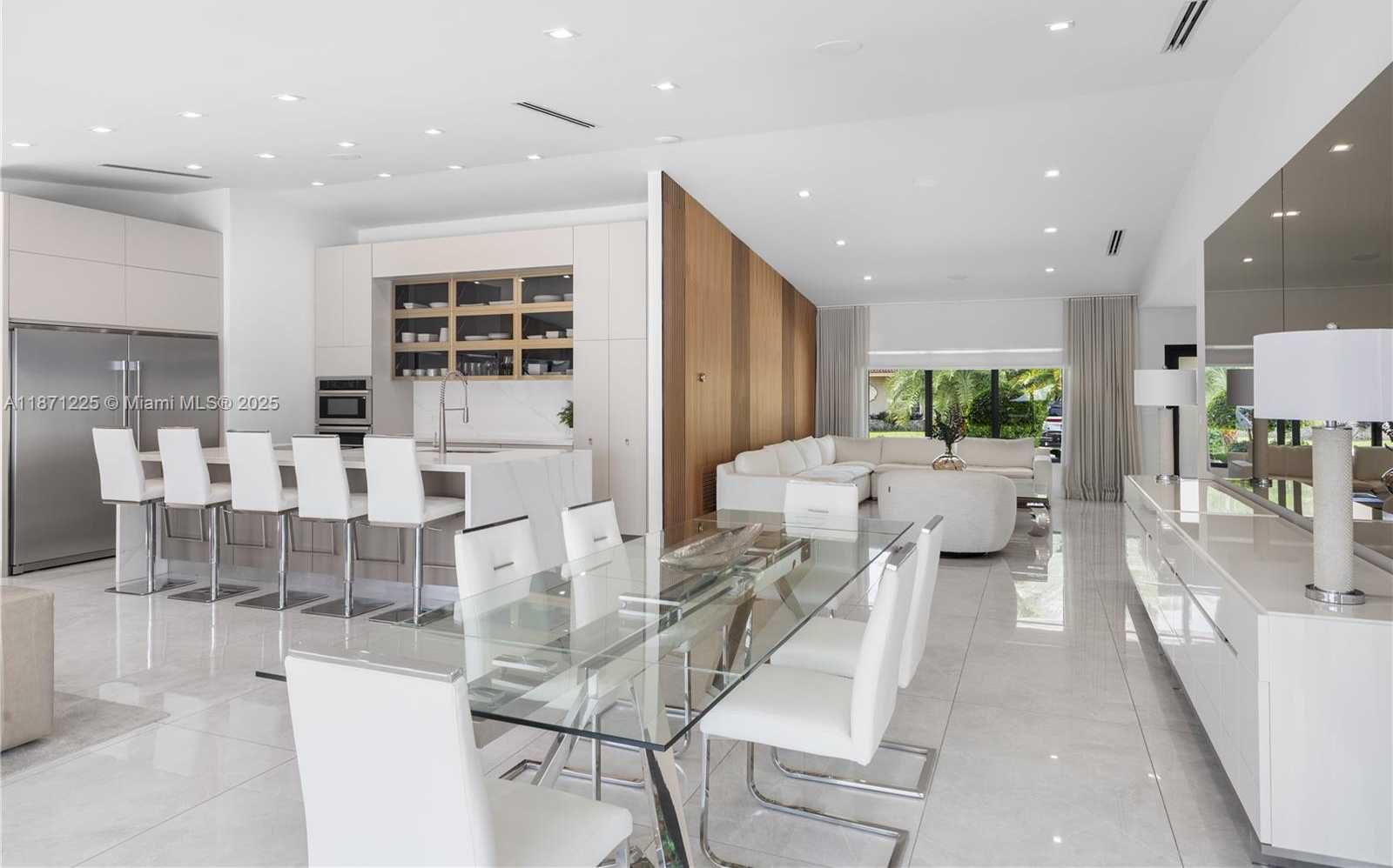 Small Image of 2925 NORTH EAST 164TH ST, North Miami Beach Number 17