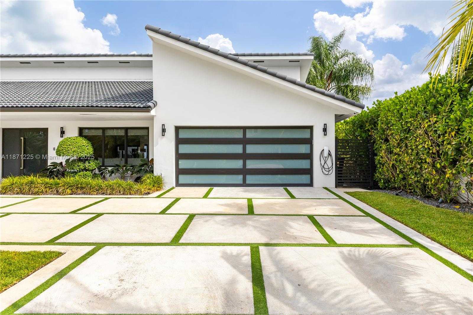 Small Image of 2925 NORTH EAST 164TH ST, North Miami Beach Number 50