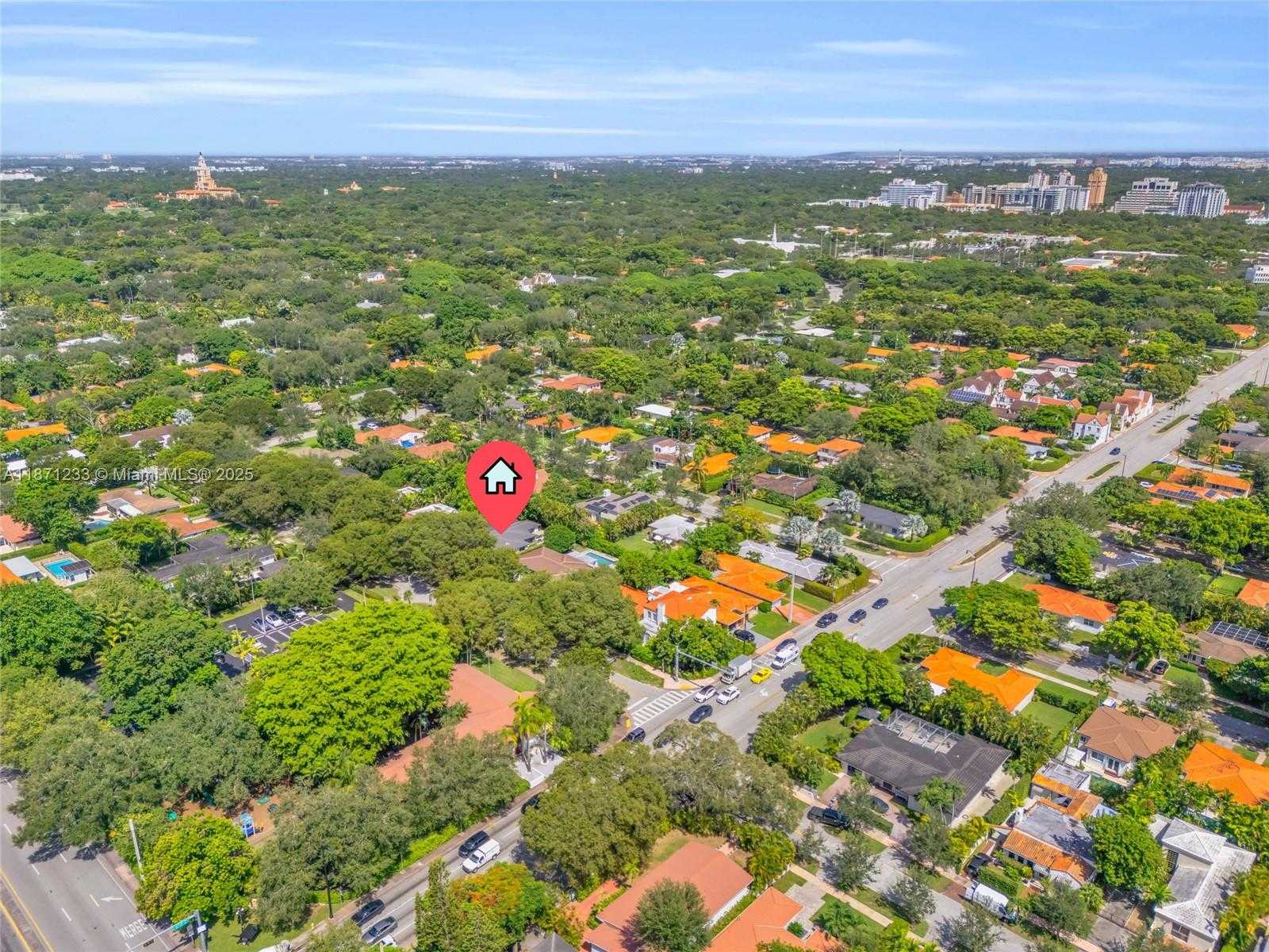 Small Image of 415 VELARDE AVE, Coral Gables Number 30