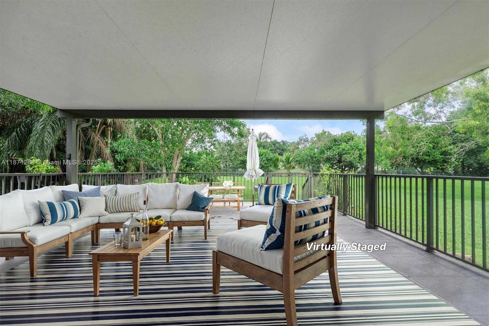 Small Image of 1621 SOUTH WEST 117TH AVE, Davie Number 25