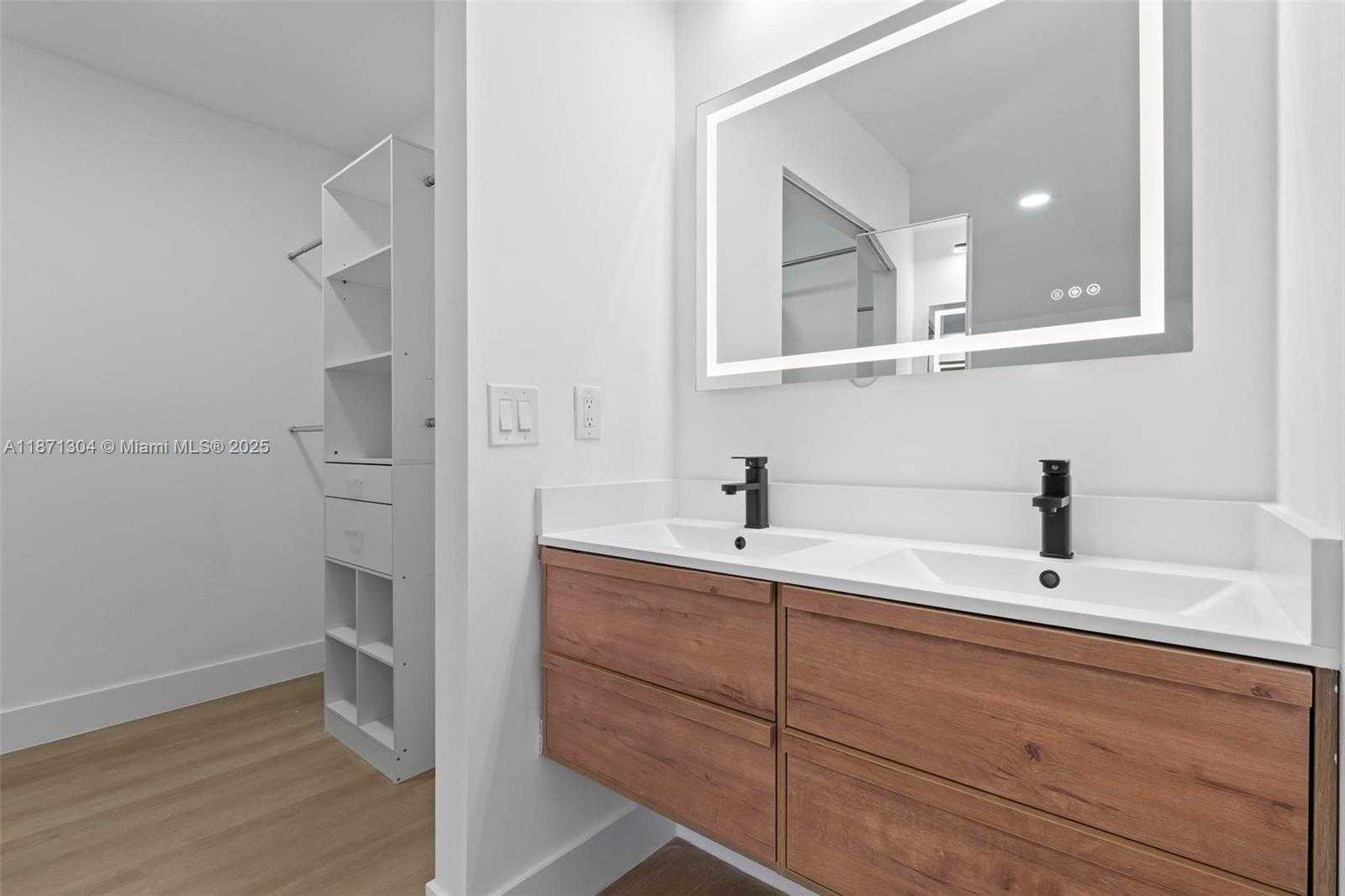 Small Image of 1720 SOUTH WEST 86TH AVE, Miramar Number 25