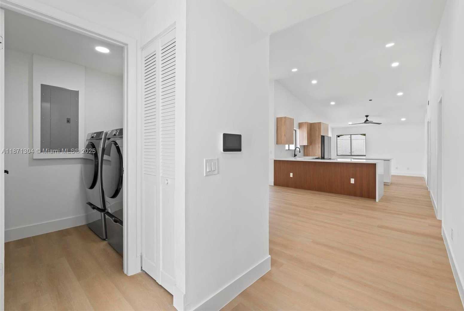 Small Image of 1720 SOUTH WEST 86TH AVE, Miramar Number 4