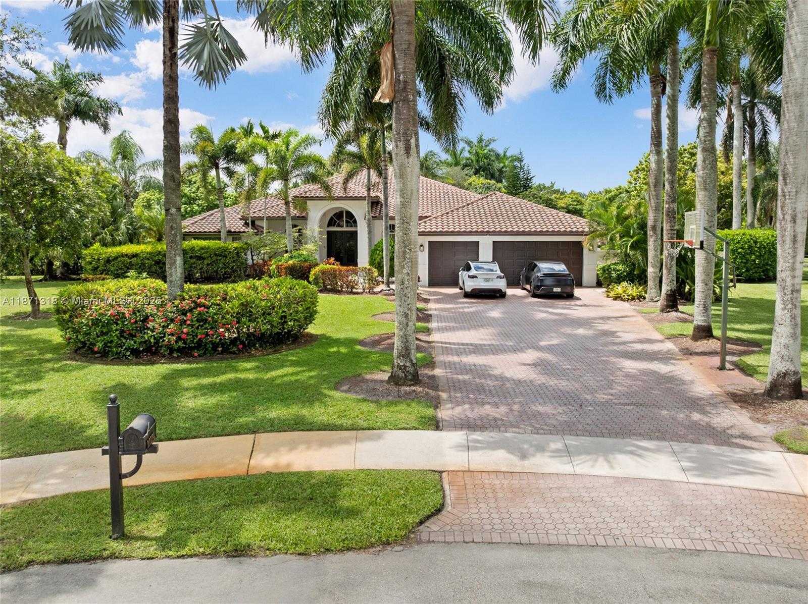 Small Image of 11174 SOUTH WEST 37TH MNR, Davie Number 53