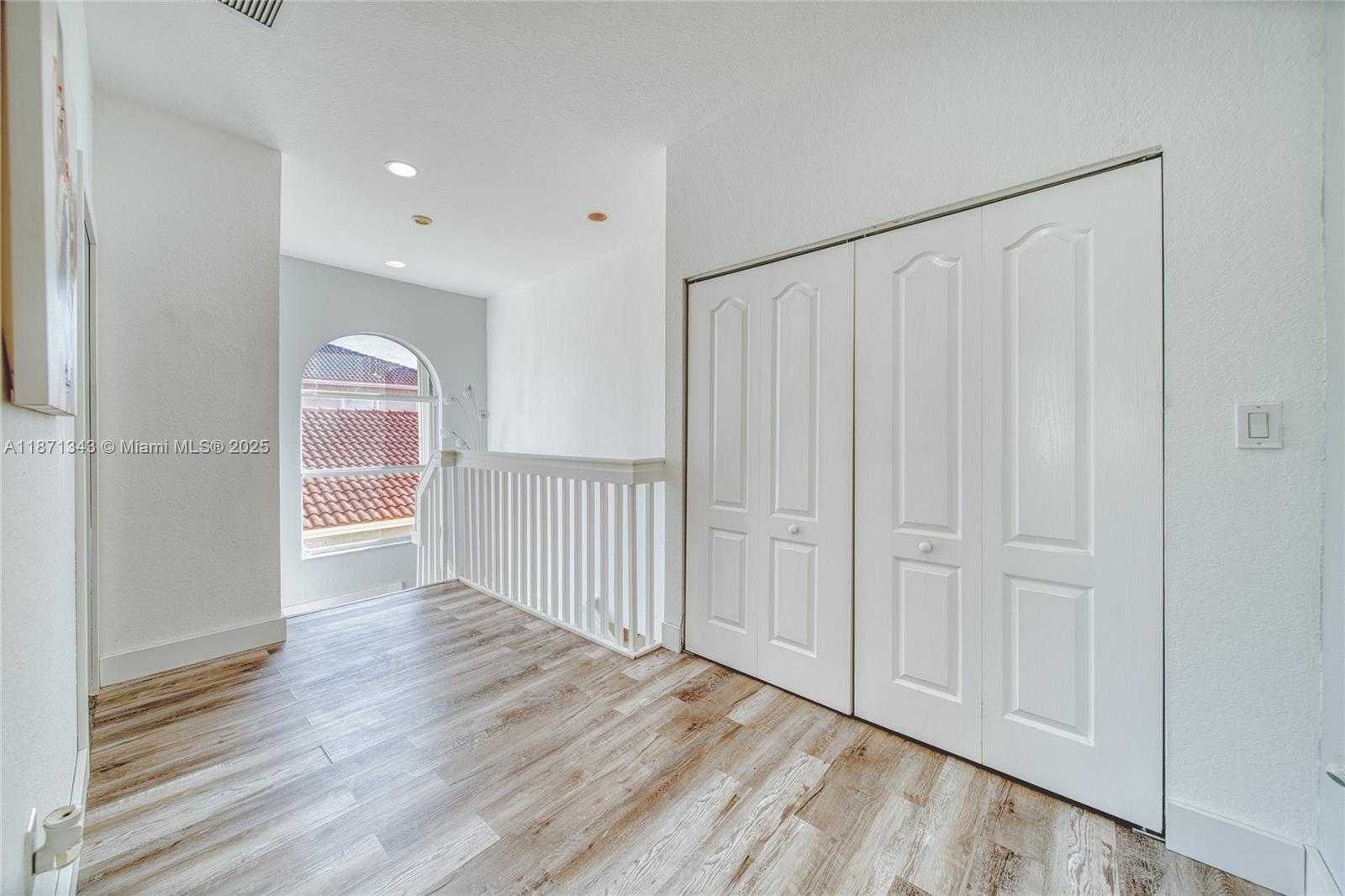 Small Image of 2101 NORTH EAST 37TH TER, Homestead Number 24