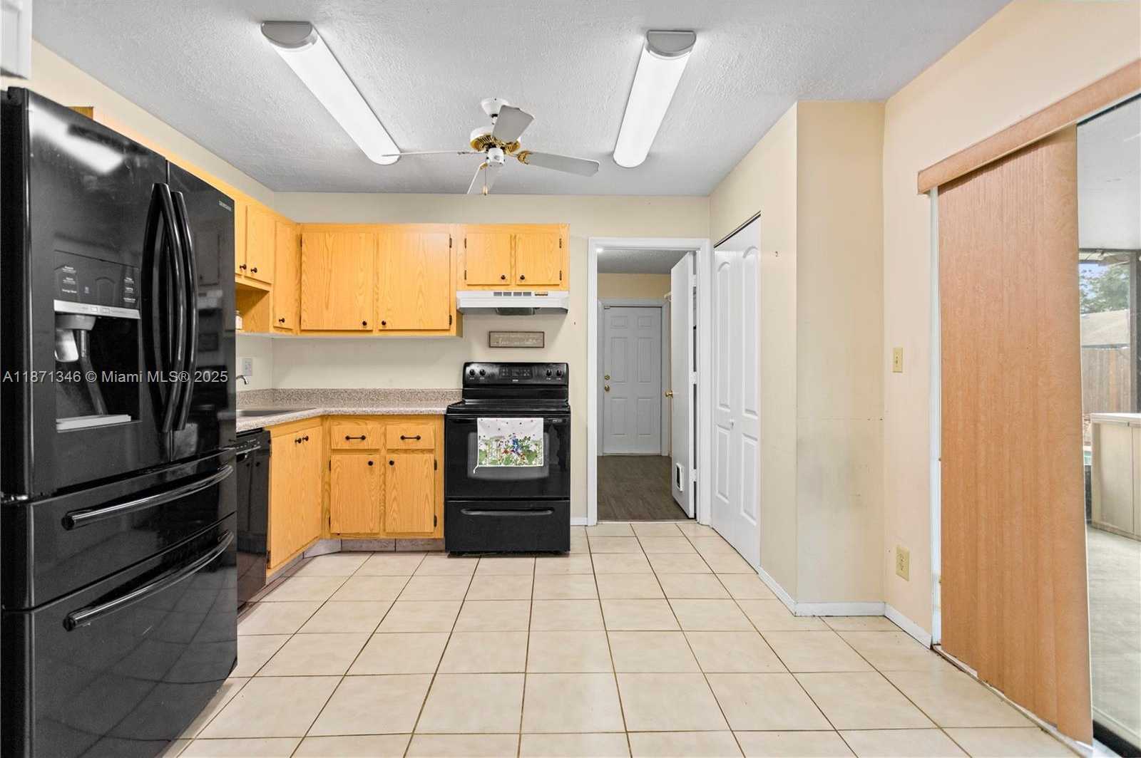 Small Image of 9342 GETTYSBURG RD, Boca Raton Number 13