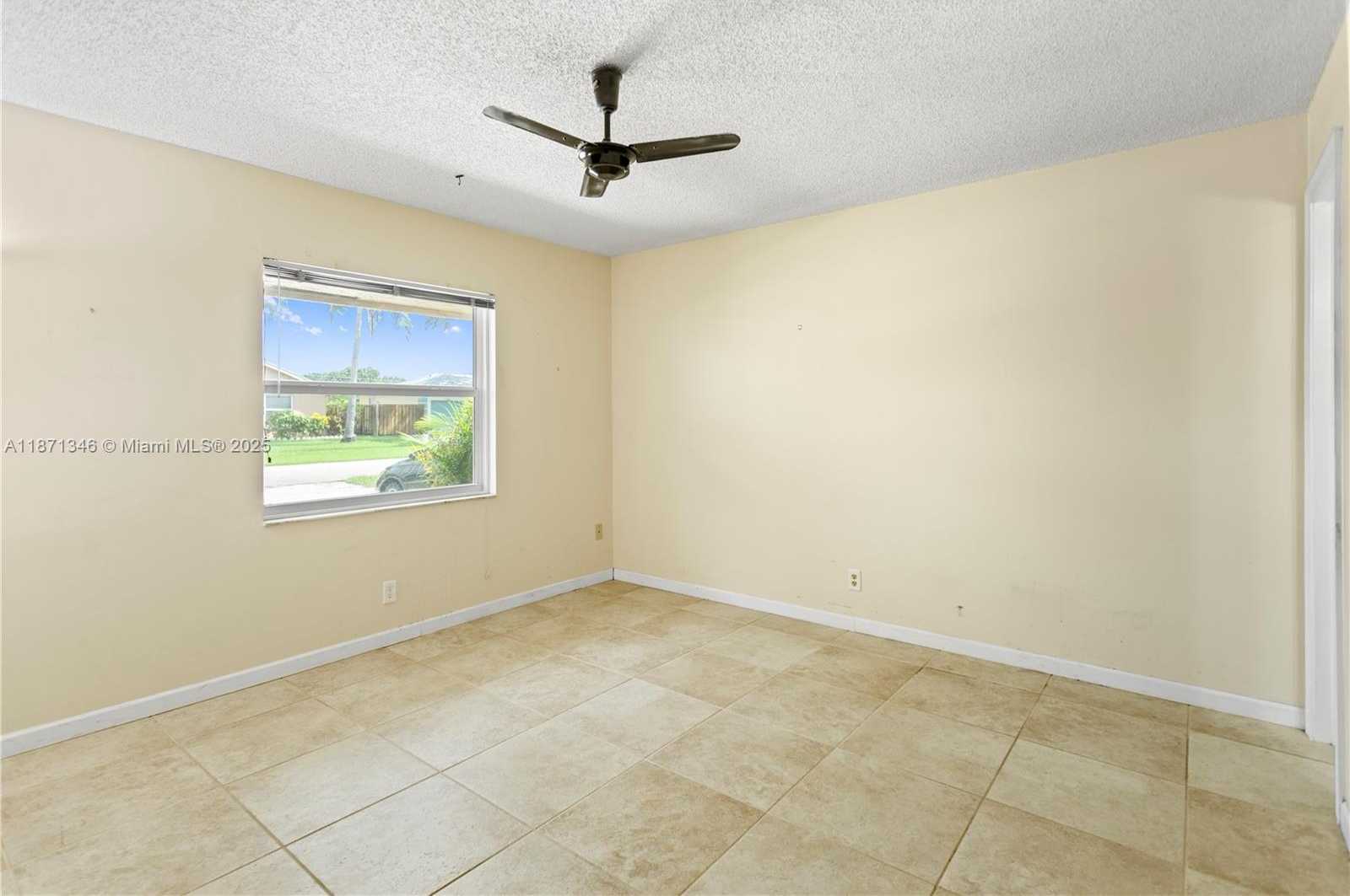 Small Image of 9342 GETTYSBURG RD, Boca Raton Number 18