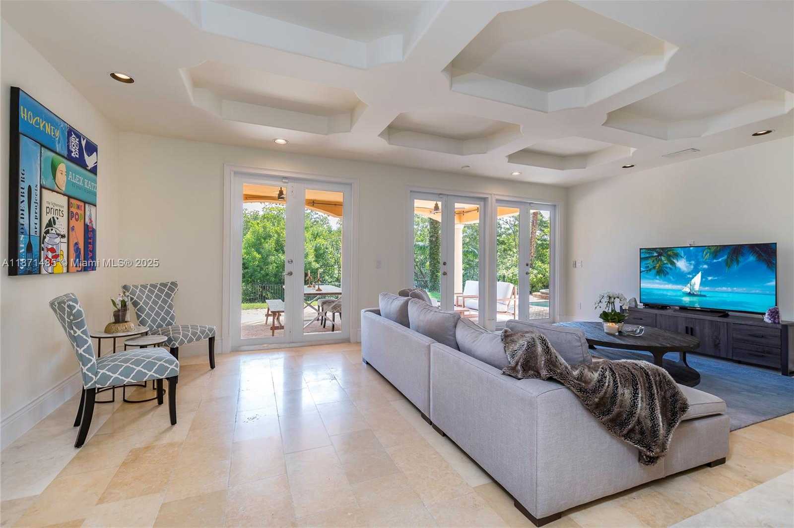Small Image of 104 PALOMA DR, Coral Gables Number 13