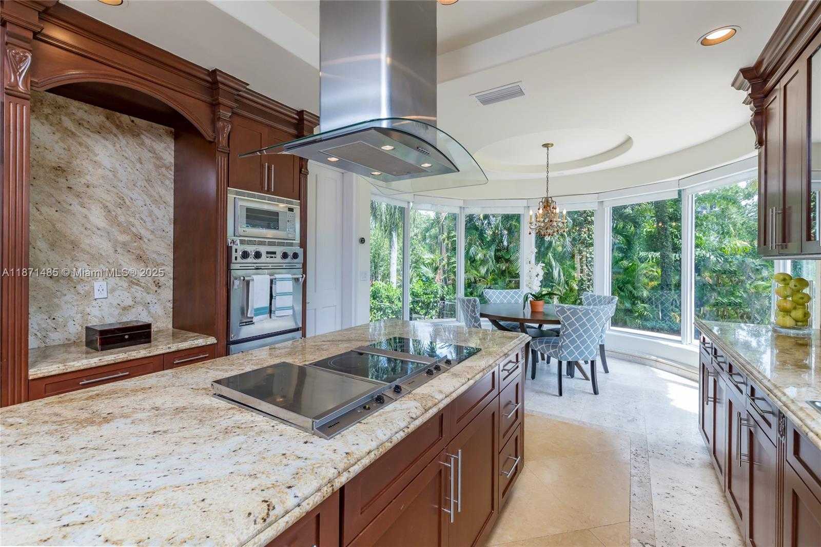 Small Image of 104 PALOMA DR, Coral Gables Number 14