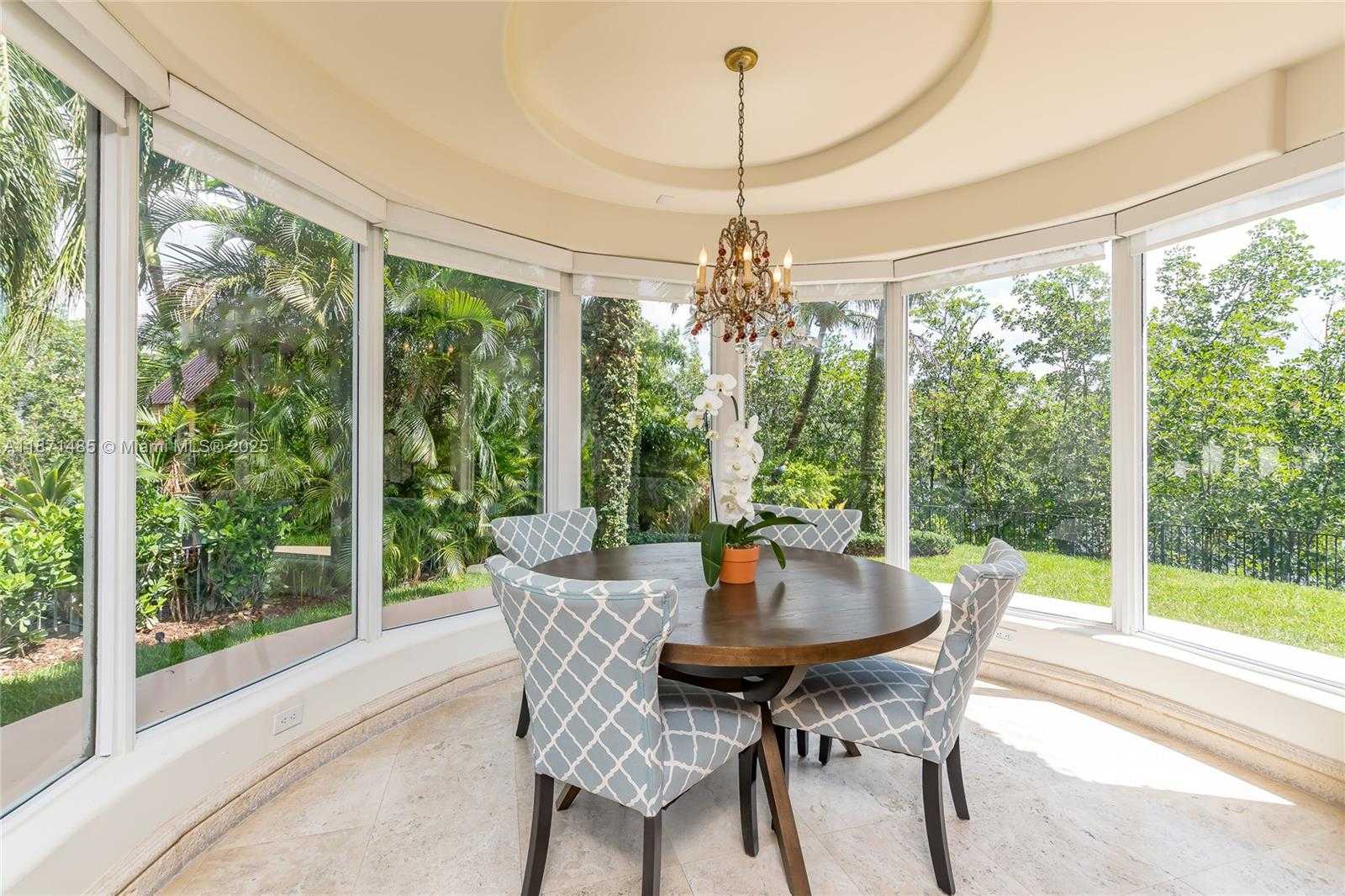 Small Image of 104 PALOMA DR, Coral Gables Number 16