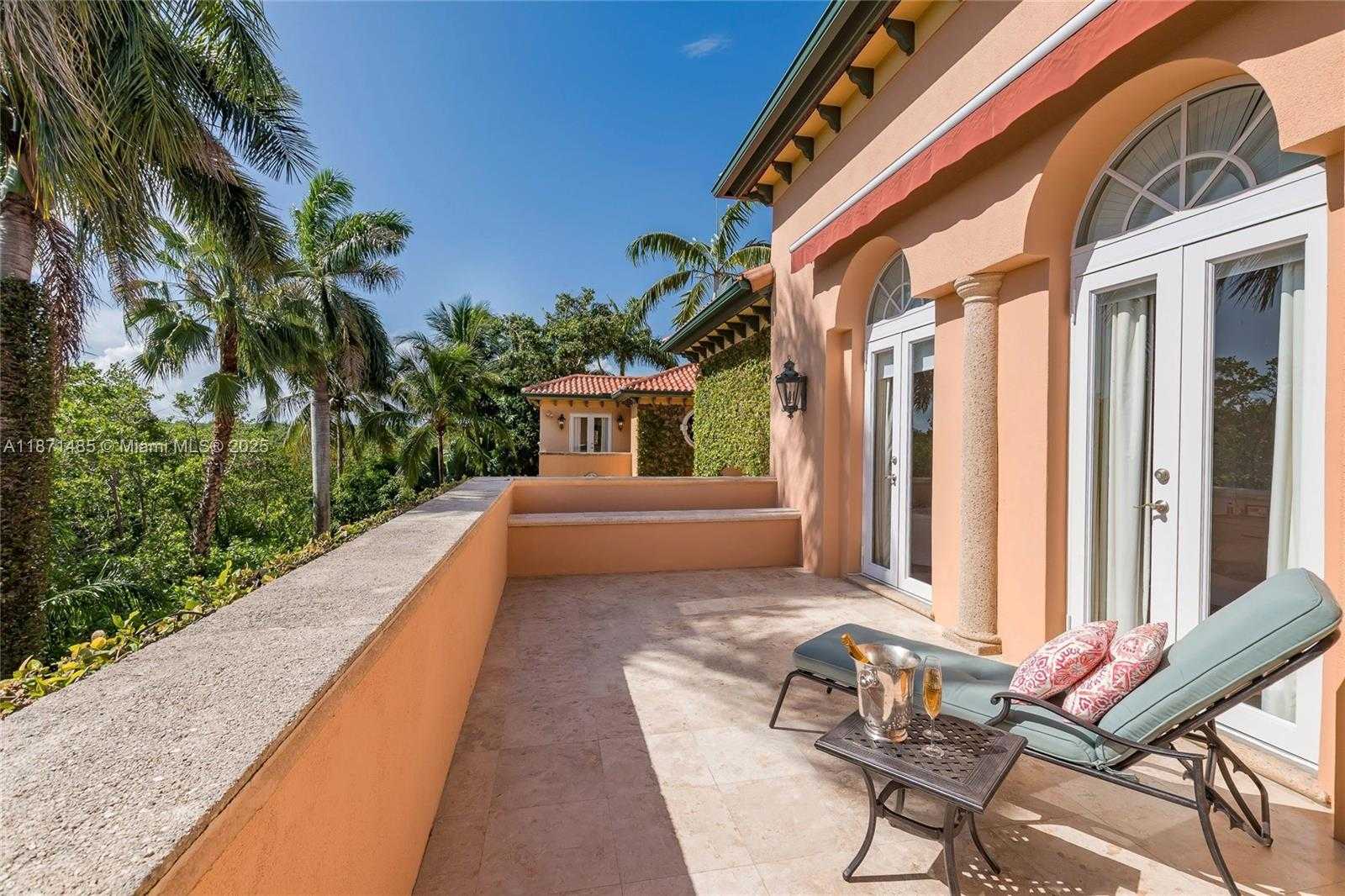 Small Image of 104 PALOMA DR, Coral Gables Number 22