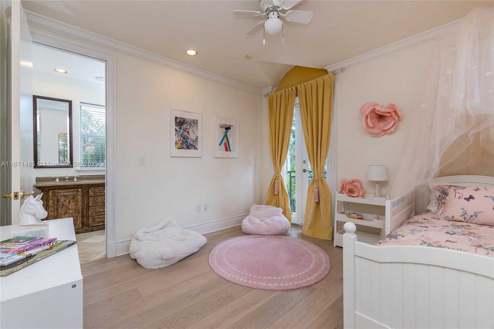 Small Image of 104 PALOMA DR, Coral Gables Number 25