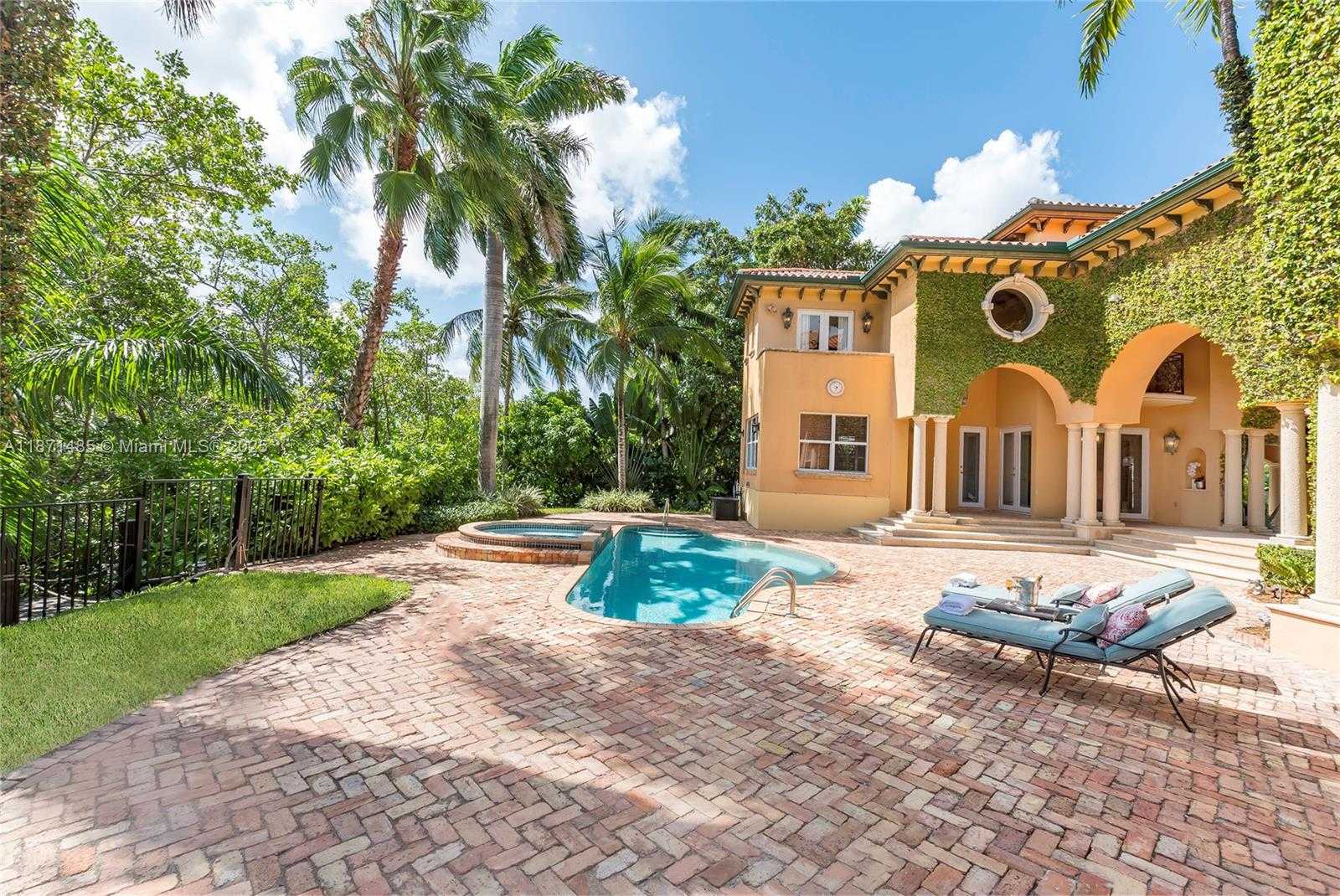 Small Image of 104 PALOMA DR, Coral Gables Number 30