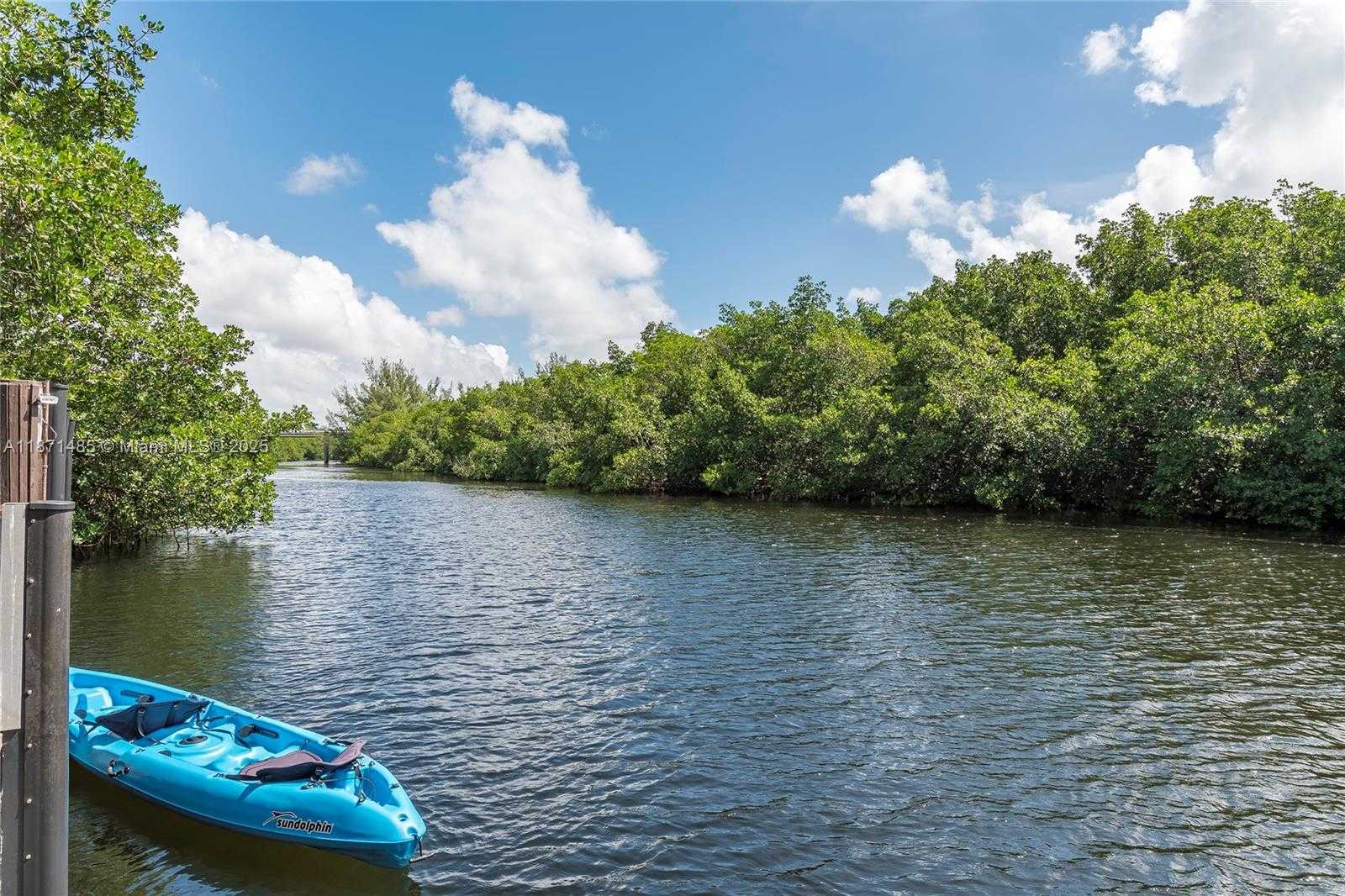 Small Image of 104 PALOMA DR, Coral Gables Number 7