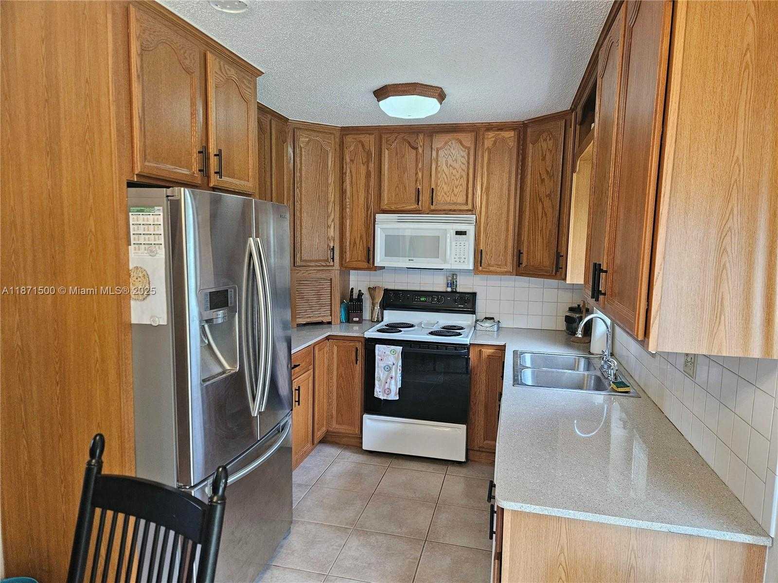 Small Image of 1701 NORTH WEST 13TH AVE, Homestead Number 6
