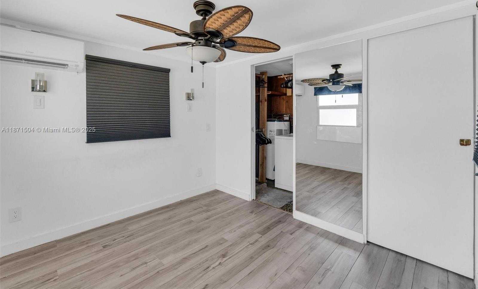 Small Image of 204 FLAMINGO DR, Briny Breezes Number 17