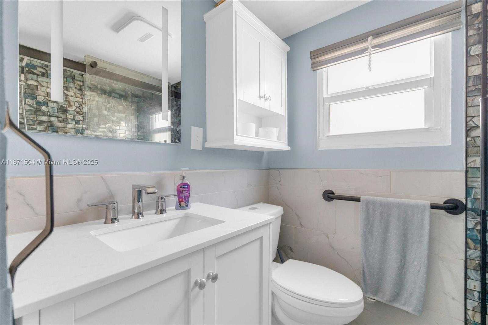 Small Image of 204 FLAMINGO DR, Briny Breezes Number 18