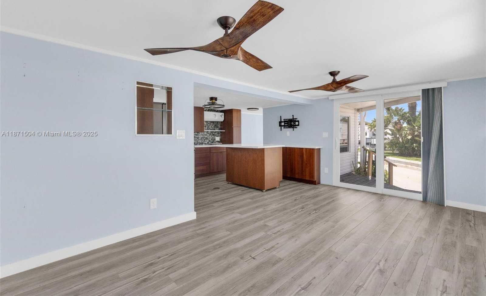 Small Image of 204 FLAMINGO DR, Briny Breezes Number 28
