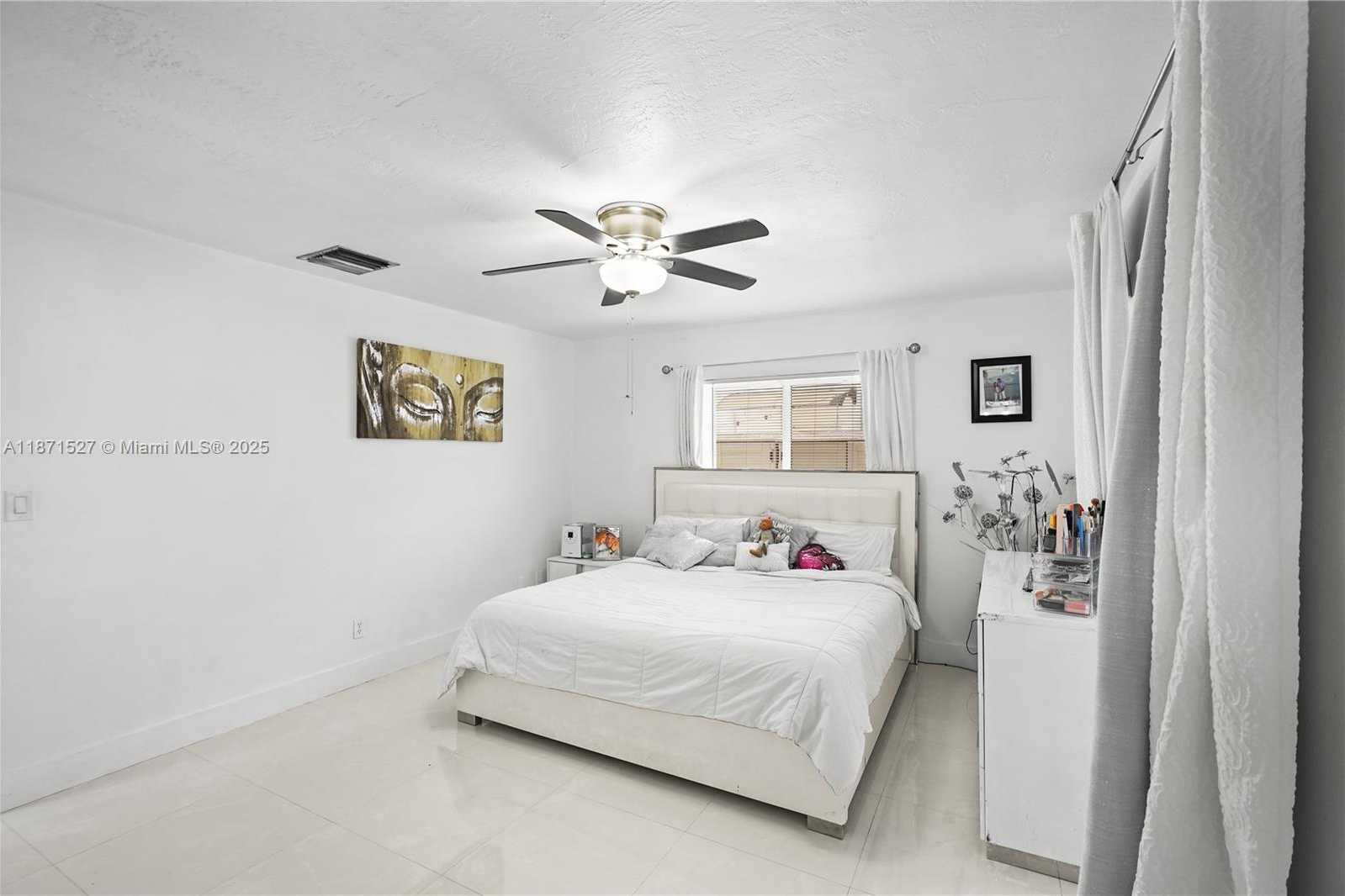 Small Image of 630 NORTH WEST 16TH ST, Homestead Number 12