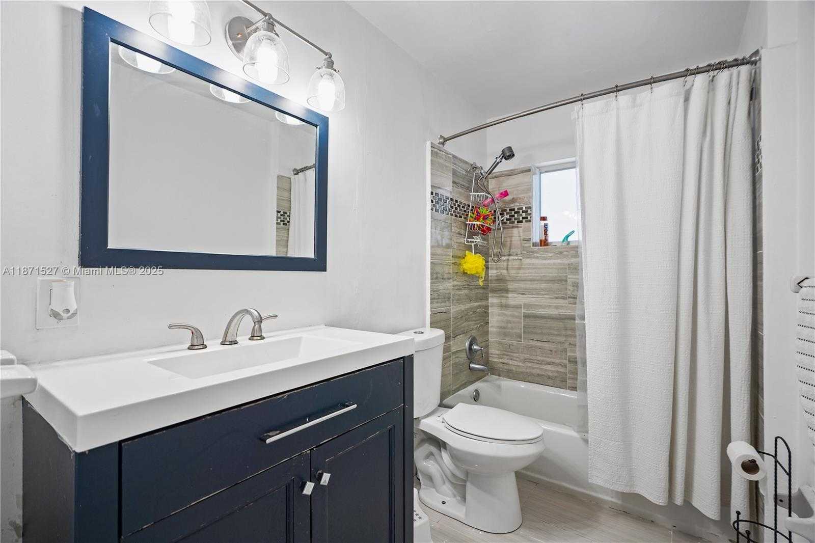 Small Image of 630 NORTH WEST 16TH ST, Homestead Number 18
