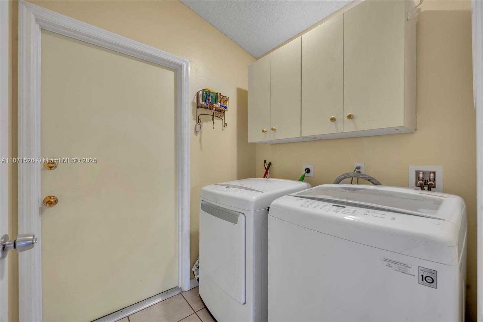Small Image of 3122 CAUTHEN CREEK, Melbourne Number 23