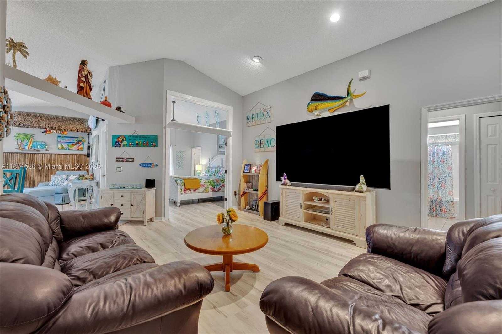 Small Image of 3122 CAUTHEN CREEK, Melbourne Number 5