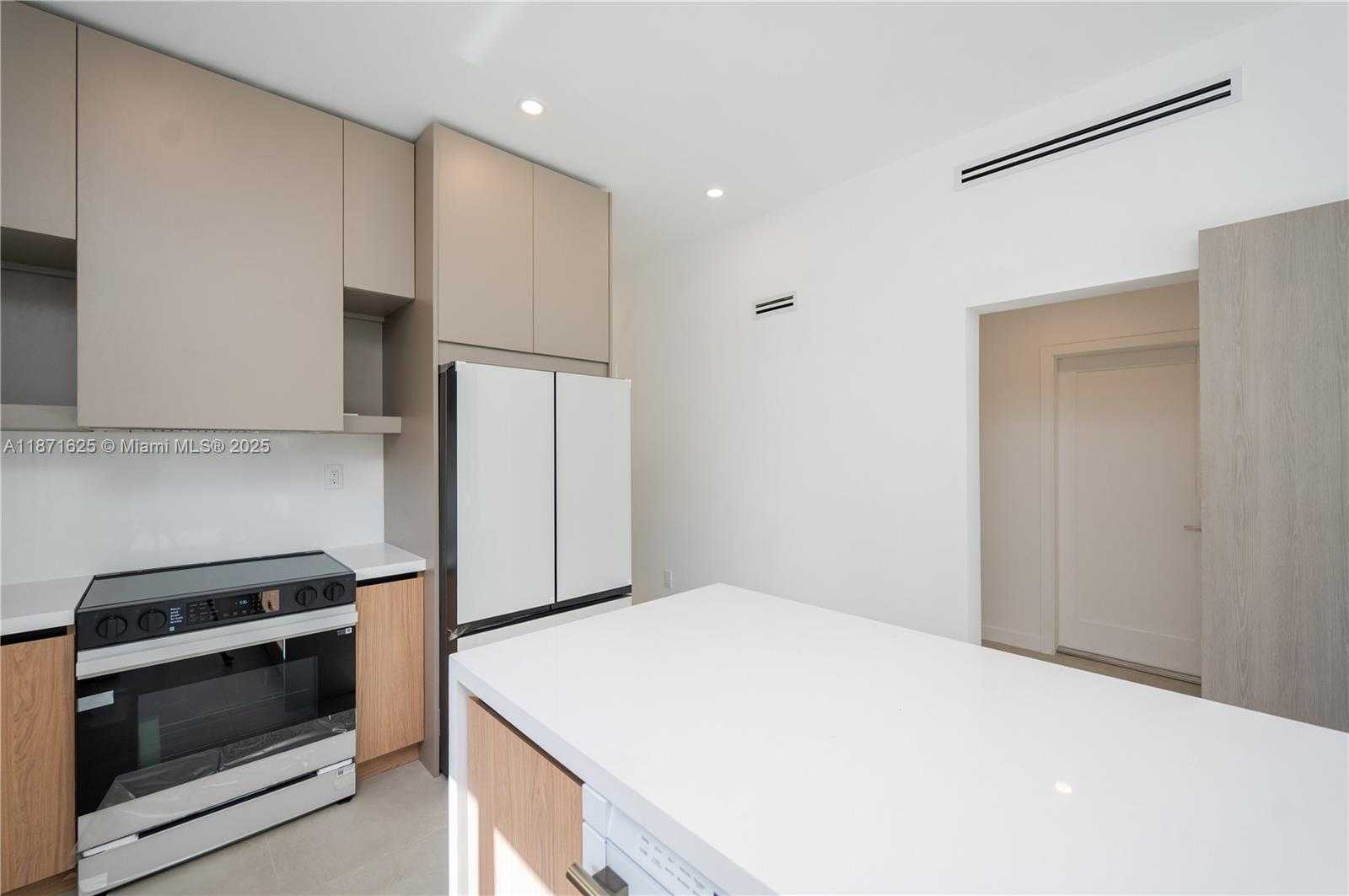 Small Image of 1200 SOUTH WEST 15TH AVE, Fort Lauderdale Number 12