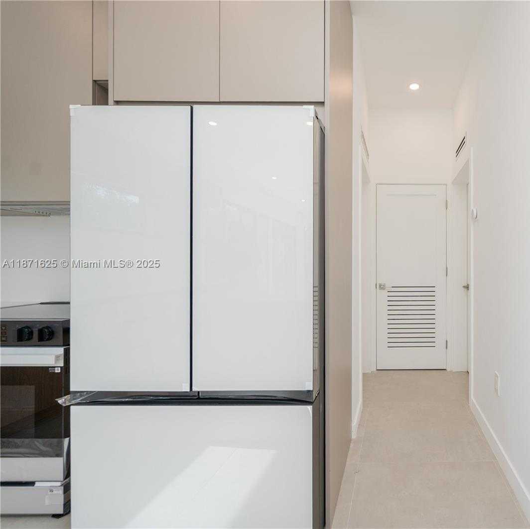 Small Image of 1200 SOUTH WEST 15TH AVE, Fort Lauderdale Number 13