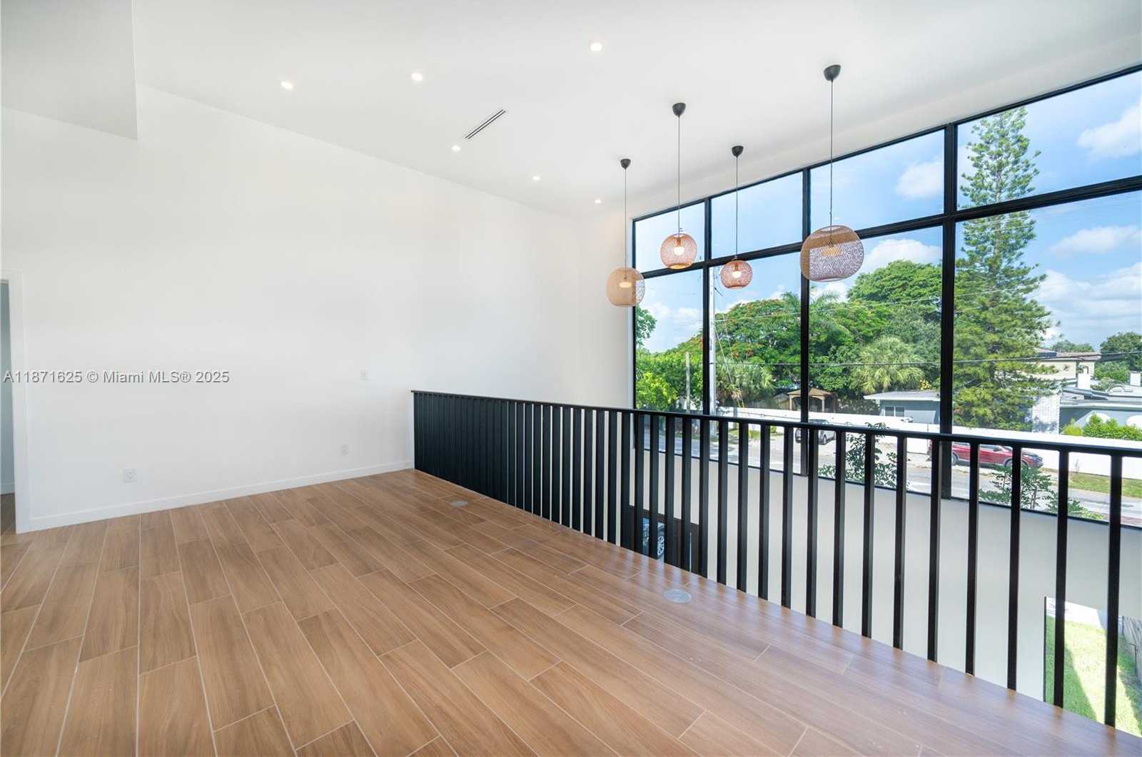 Small Image of 1200 SOUTH WEST 15TH AVE, Fort Lauderdale Number 17