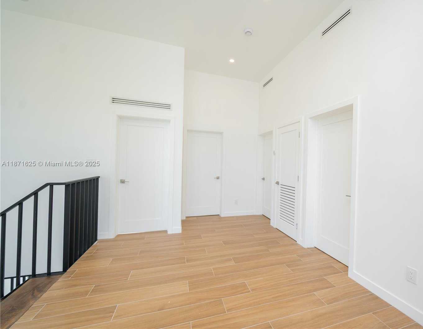 Small Image of 1200 SOUTH WEST 15TH AVE, Fort Lauderdale Number 18