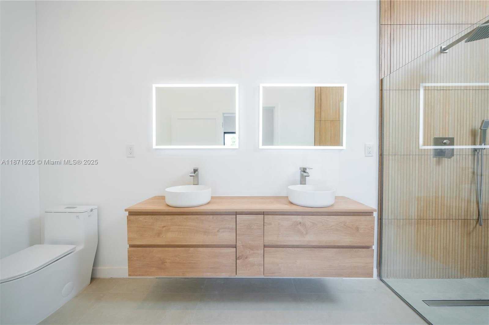 Small Image of 1200 SOUTH WEST 15TH AVE, Fort Lauderdale Number 24