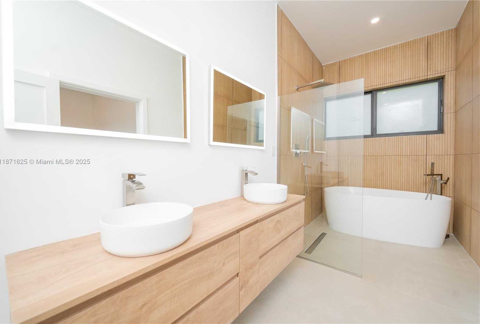 Small Image of 1200 SOUTH WEST 15TH AVE, Fort Lauderdale Number 26