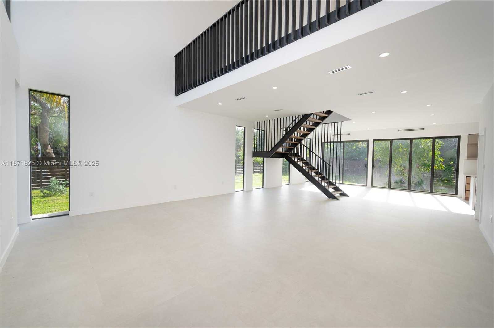 Small Image of 1200 SOUTH WEST 15TH AVE, Fort Lauderdale Number 3
